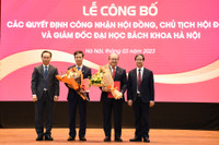 Bộ trưởng trao quyết định công nhận Chủ tịch hội đồng, Giám đốc ĐH Bách khoa HN