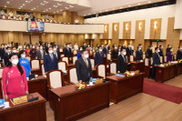 Hà Nội thảo luận, xem xét hỗ trợ học phí cho học sinh ảnh hưởng do dịch COVID-19