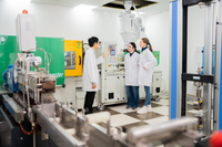Nhiều học sinh, phụ huynh đang nhầm lẫn giữa ngành Hoá học và Kỹ thuật Hoá học 