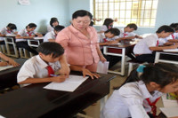 Tấm gương sáng của học trò và đồng nghiệp