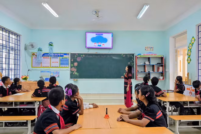Lãnh đạo CSGD: Phụ cấp chức vụ theo chức danh, loại hình trường chưa phản ánh sự khác biệt về quy mô
