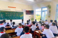 Phân biệt GD tăng cường và theo nhu cầu người học bằng dạy trong hay ngoài giờ chính khóa sẽ rất rối