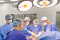 Vinmec Hải Phòng áp dụng thành công kỹ thuật thay khớp vai đảo ngược cho bệnh nhân người Anh