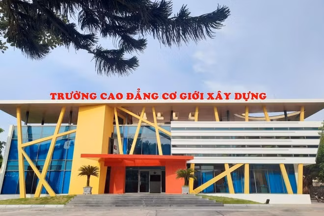 Điều kiện đảm bảo chất lượng "rỗng" file, CĐ Cơ giới Xây dựng nói do cập nhật thiếu hoặc lỗi link
