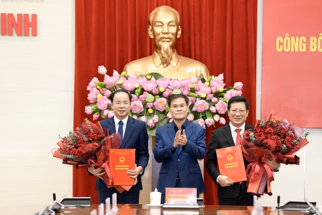 Ông Nguyễn Việt Dũng được bổ nhiệm làm Giám đốc Sở Giáo dục và Đào tạo tỉnh Quảng Ninh