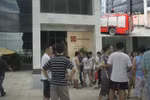 Chung cư N05: Cư dân hoảng hồn vì quán Ngon bốc khói nghi ngút