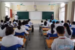 Giáo viên nhiều nơi vẫn ngóng từng ngày để chờ được xếp và hưởng lương mới