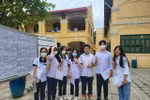 Để con đi thi với tâm thái tốt nhất, hôm qua tôi đã nhắc con dừng ôn tập