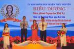 Huyện Thuỷ Nguyên biểu dương hơn 100 giáo viên, học sinh tiêu biểu năm 2022