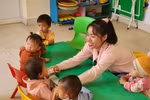 Kiến nghị có biên chế cho vị trí nhân viên nấu ăn, cấp dưỡng ở trường mầm non