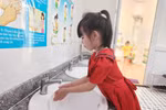 Nhà nước, nhà trường và phụ huynh hợp lực, nỗi ám ảnh nhà vệ sinh sẽ không còn