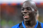 Những khoảnh khắc hài hước không giống ai của Balotelli