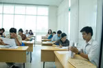 Những câu văn cười ra nước mắt về đề thi thần tượng