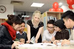 Luyện thi IELTS: Cân nhắc trước những cam kết về điểm số
