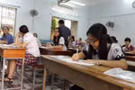 3 thí sinh phải đi cấp cứu do bị ngất xỉu trong phòng thi