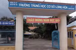 Đề nghị cảnh cáo thầy giáo đánh học sinh do không thuộc bài ở An Giang