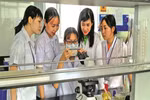 Nữ Tiến sĩ từ bỏ mức lương hàng trăm triệu đồng, về nước giảng dạy