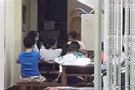 Một giáo viên tiểu học ở quận 1 bị xử lý vì vi phạm dạy thêm ở nhà