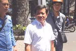 “Xe đậu vi phạm là lập biên bản, cẩu về ngay, không có hoa hậu hoa hiếc gì hết.”
