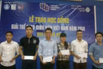 Trao học bổng Giải thể thao cho sinh viên khó khăn