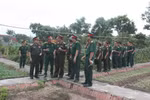 Đoàn cán bộ QĐND Lào thăm Quân đoàn 4 của Việt Nam