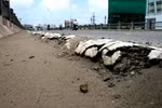 Báo động: Hai cây cầu lớn nhất thủ đô có dấu hiệu xuống cấp