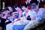Bắt đầu từ 1/5/2013 lao động nữ được nghỉ sinh 6 tháng