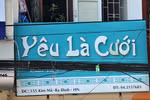 Cười nghiêng ngả với biển quảng cáo chỉ có ở Việt Nam (P1)