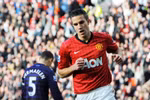 M.U 2-1 Arsenal: Thẻ đỏ, penalty, Van Persie 'nổ', và M.U thắng
