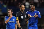 Trọng tài 'bênh' M.U, 'đè' Chelsea 3 tuần liền bị treo còi