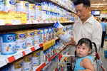 Nỗi ám ảnh "sữa sạch, sữa bẩn": Vừa giận, vừa thương...