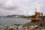 Lấp vịnh Nha Trang, công ty của ông Lê Thanh Thản bị đình chỉ thi công