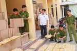 Trứng gà Trung Quốc giá 500 đồng/quả: Sao lại rẻ thế?