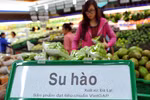 Rau xanh tại hàng loạt siêu thị lớn mập mờ nguồn gốc