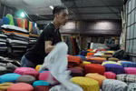 Bán vải chợ Ninh Hiệp, lãi gần trăm triệu/tháng