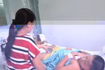 Sau tai nạn, bé trai ở TP.HCM được phát hiện chỉ có 1 quả thận