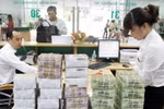 Thống đốc bãi bỏ hàng loạt 'giấy phép con' 