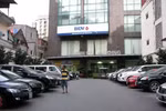 Đình chỉ thu phí gửi xe vượt trần tại chung cư 93 Lò Đúc