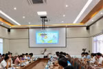 Hải đội 102 tuyên truyền về biển đảo tại huyện ủy Nghi Xuân, Hà Tĩnh 