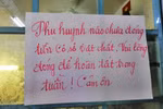 Giáo viên hối thúc phụ huynh đóng 4,95 triệu đồng tiền cơ sở vật chất