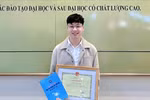 Tân cử nhân Trường Đại học Sư phạm Hà Nội và lá đơn đặc biệt lúc 18 tuổi