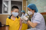 Hà Nội tổ chức tiêm vaccine phòng uốn ván-bạch hầu cho trẻ 7 tuổi