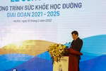 Bộ trưởng Bộ Y tế: "Mạng lưới cán bộ y tế ở các trường học còn thiếu và yếu"