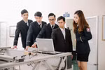 Nhu cầu nhân lực lớn, sao ngành Đóng tàu tuyển sinh lại gặp khó khăn?