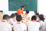 Học và làm theo Bác, cô Phương luôn đổi mới, sáng tạo để HS yêu thích môn Hoá