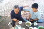 Nhìn lại sự kiện “bố sống ở ống cống nuôi con đỗ thủ khoa đại học Y”