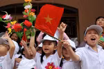 Bộ Giáo dục chấn chỉnh lạm thu đầu năm học