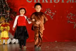 Siêu mẫu nhí trường TH Ngôi sao HN biểu diễn thời trang Noel