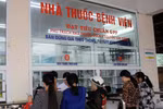 Bốc thuốc online, dược sĩ google khiến con bệnh nặng, bà mẹ lên tiếng răn mình