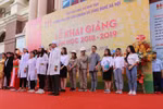 Đại học Kinh doanh và Công nghệ chưa cấp bằng 2000 sinh viên vì thiếu người ký